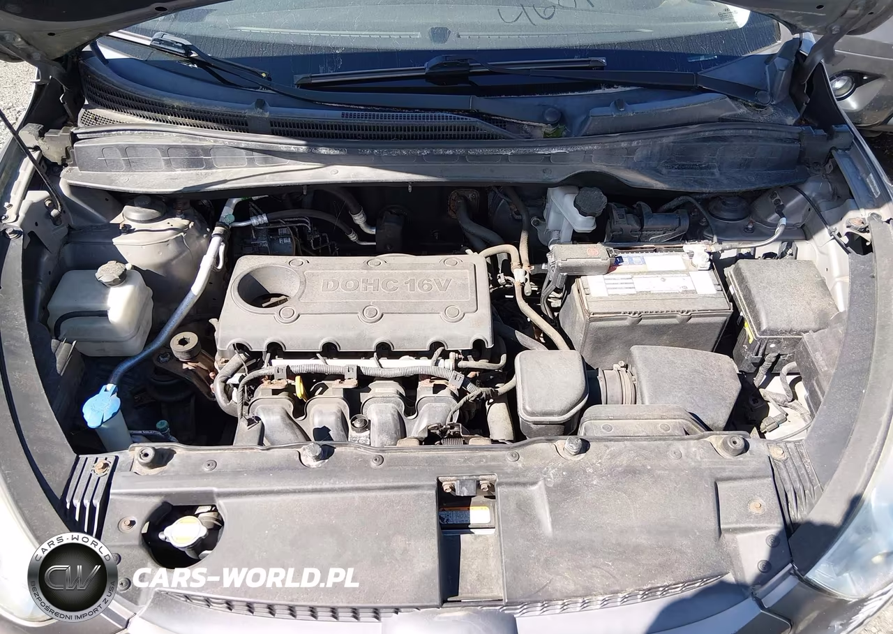 2012 Hyundai Tucson Gls VIN:KM8JUCACXCU418870 - 10