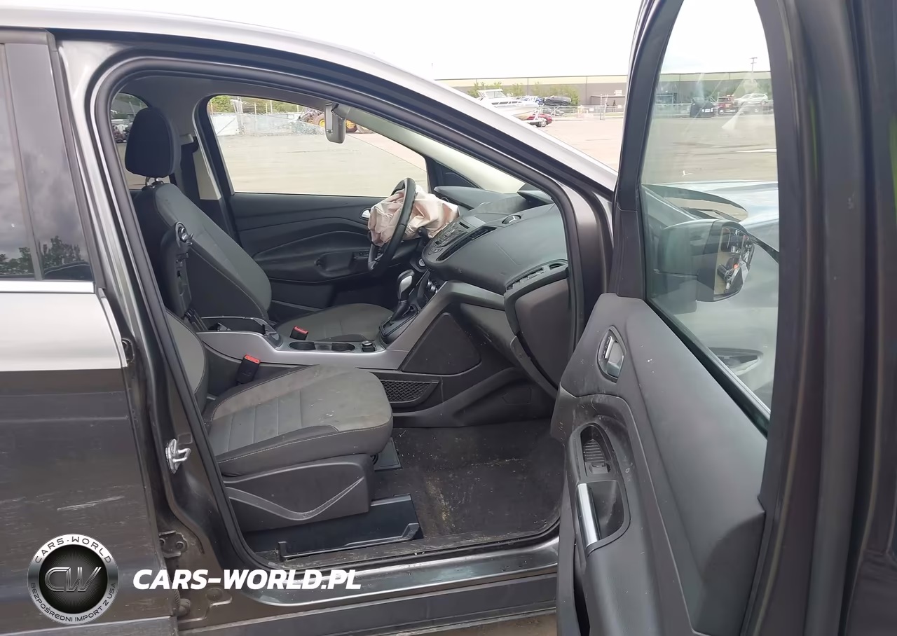 2016 Ford Escape Se VIN:1FMCU0GX9GUA36823 - 5