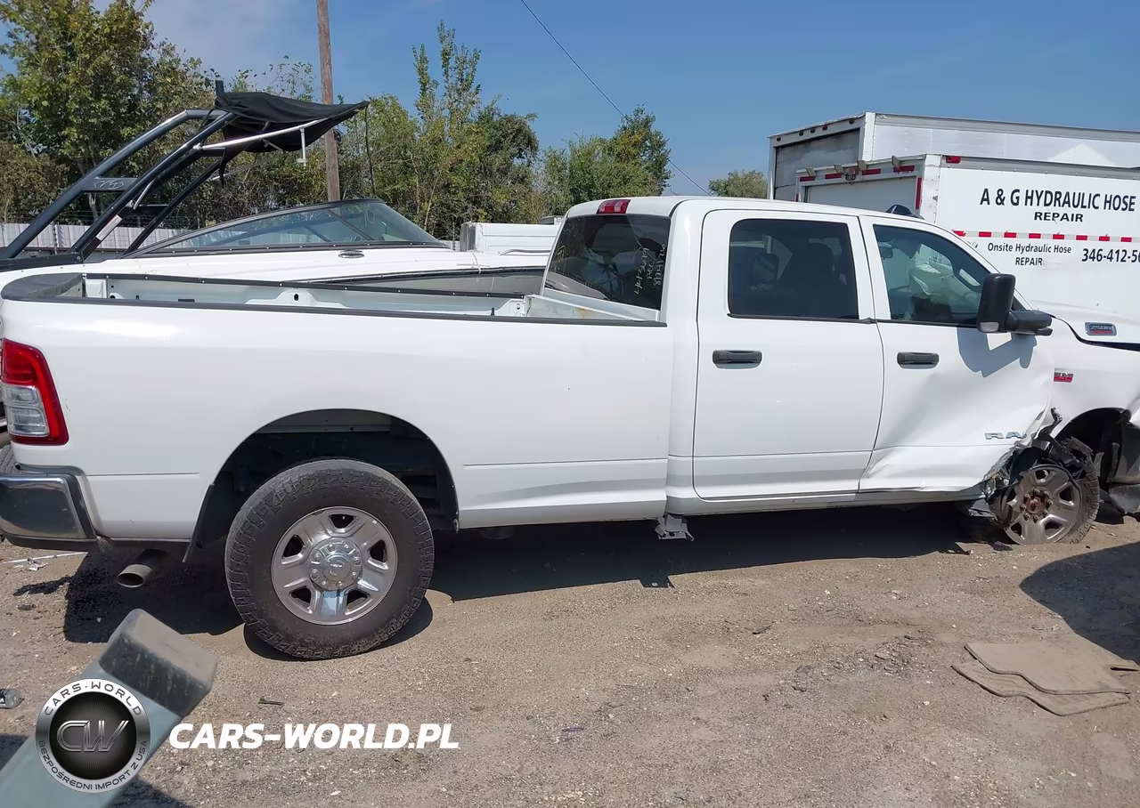 2022 Ram 2500 Tradesman 4X4 8' Box VIN:3C6UR5HJ4NG361811 - 12