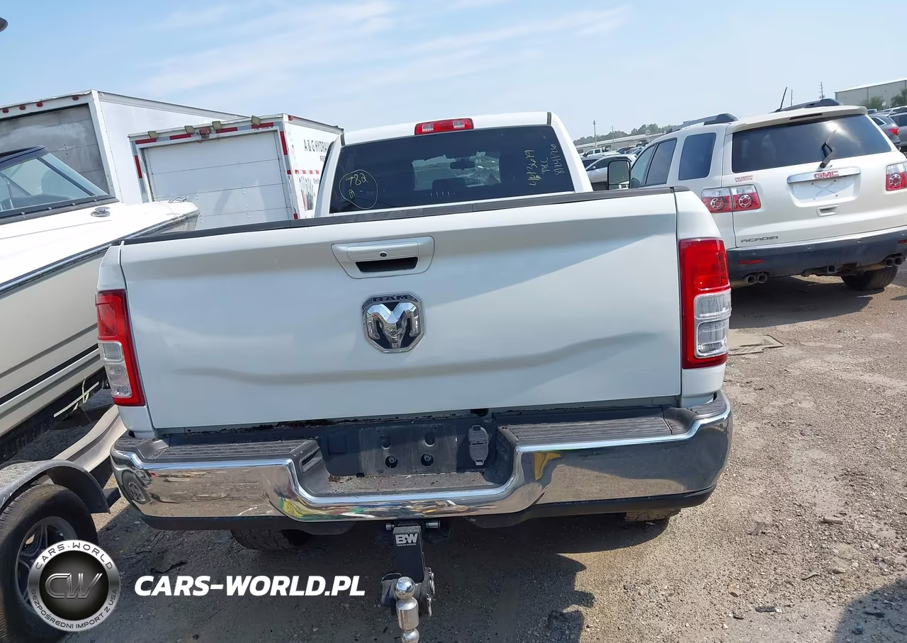 2022 Ram 2500 Tradesman 4X4 8' Box VIN:3C6UR5HJ4NG361811 - 15