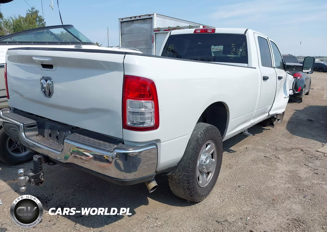 2022 Ram 2500 Tradesman 4X4 8' Box VIN:3C6UR5HJ4NG361811 - 4