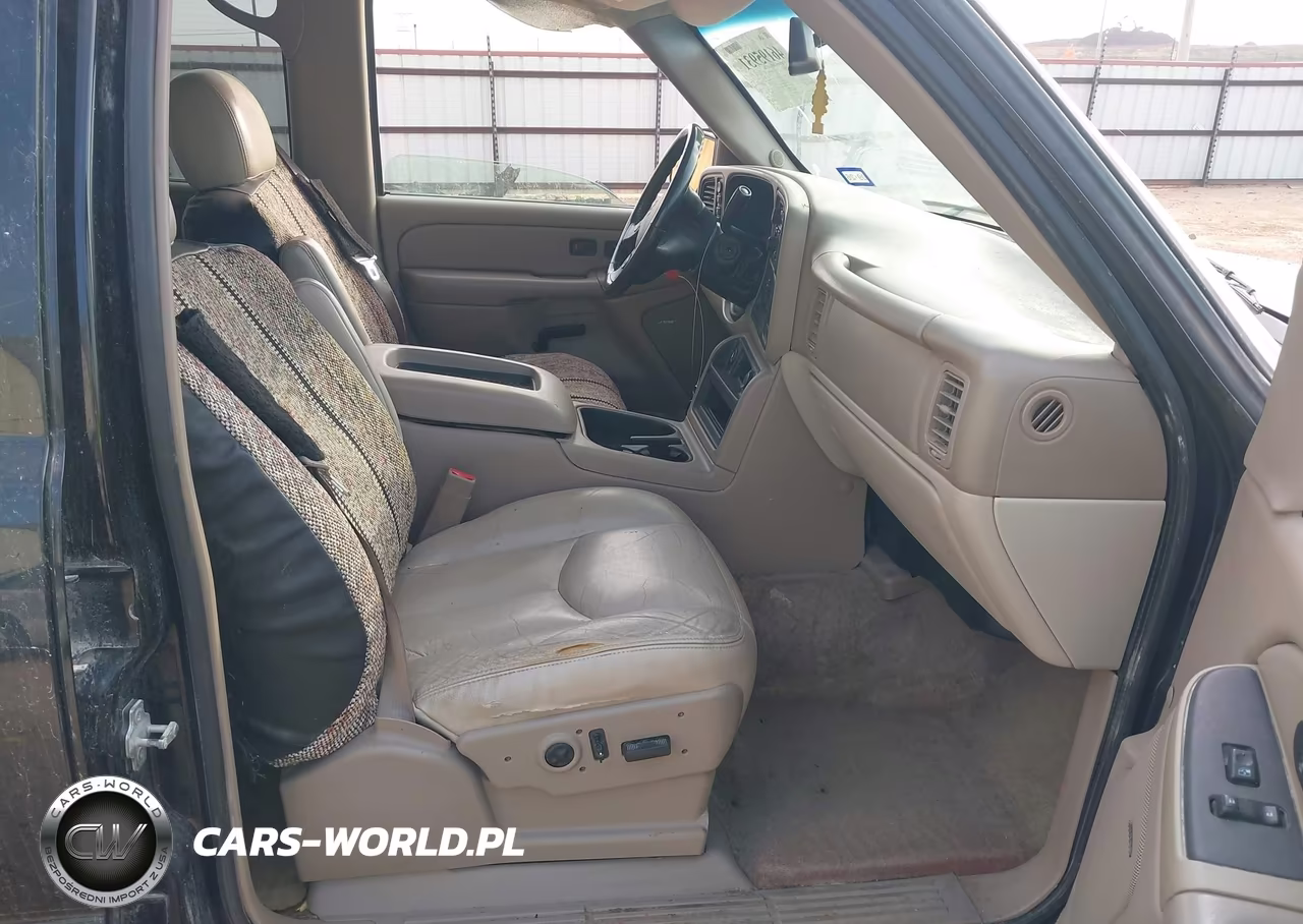 2005 Chevrolet Tahoe Z71 VIN:1GNEK13T45R210347 - 5