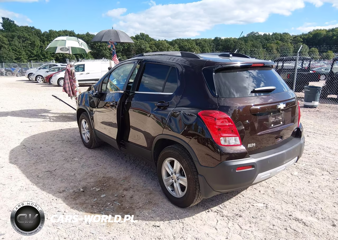 2015 Chevrolet Trax Lt VIN:KL7CJRSB2FB114007 - 3