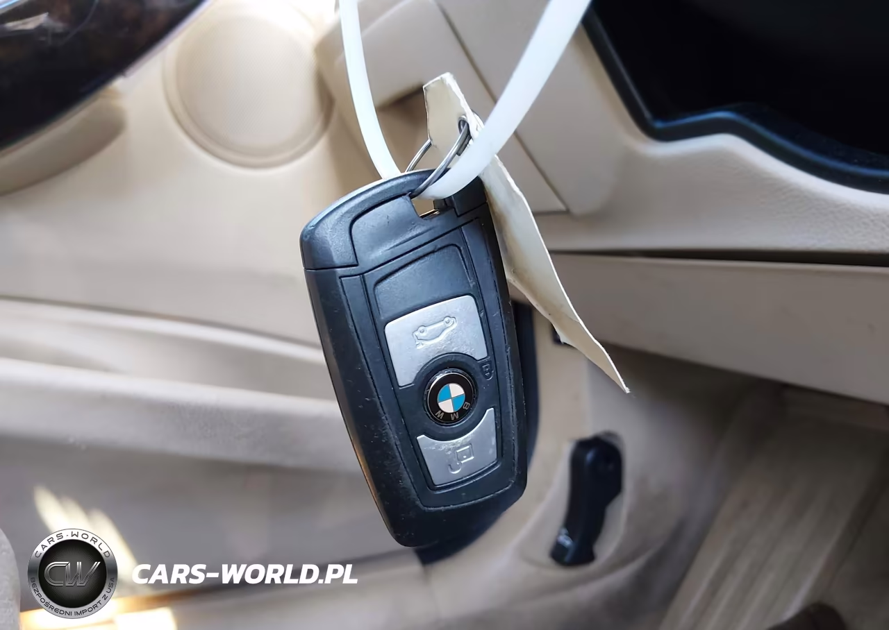 2015 BMW 328I xDrive VIN:WBA3B3C53FF546892 - 11