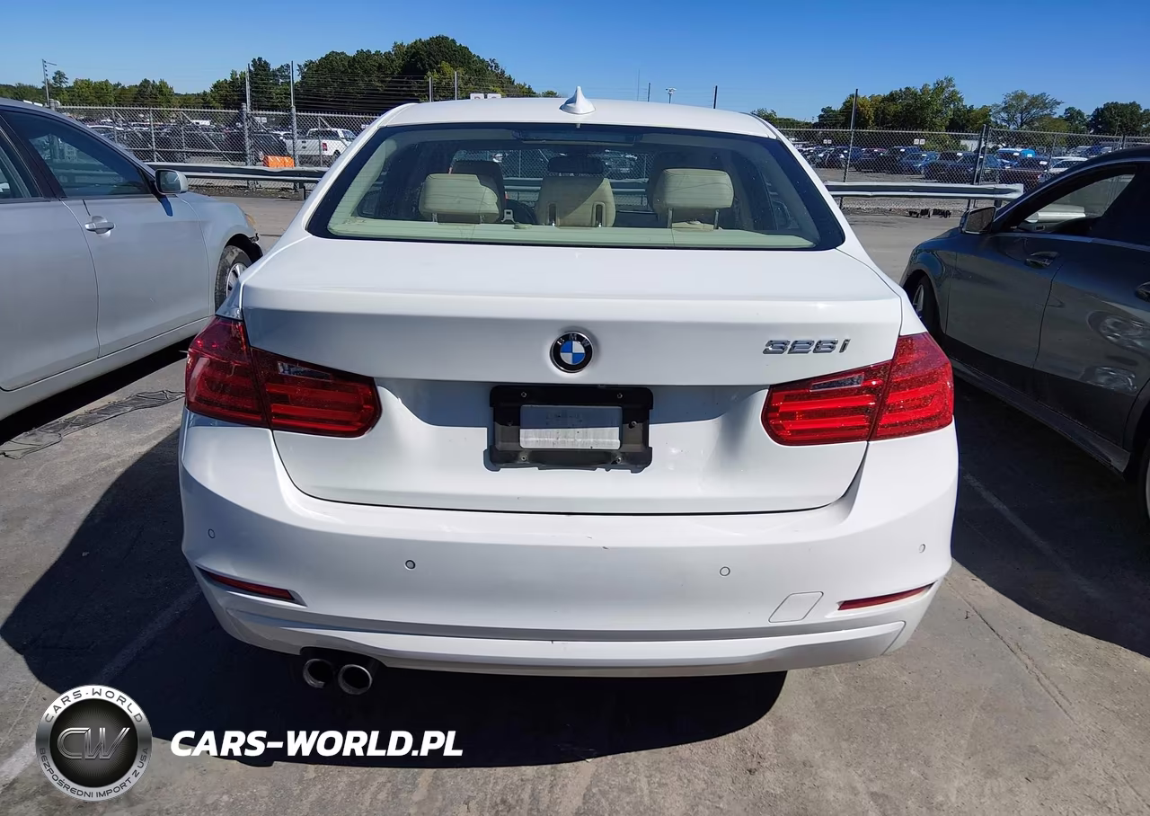 2015 BMW 328I xDrive VIN:WBA3B3C53FF546892 - 16