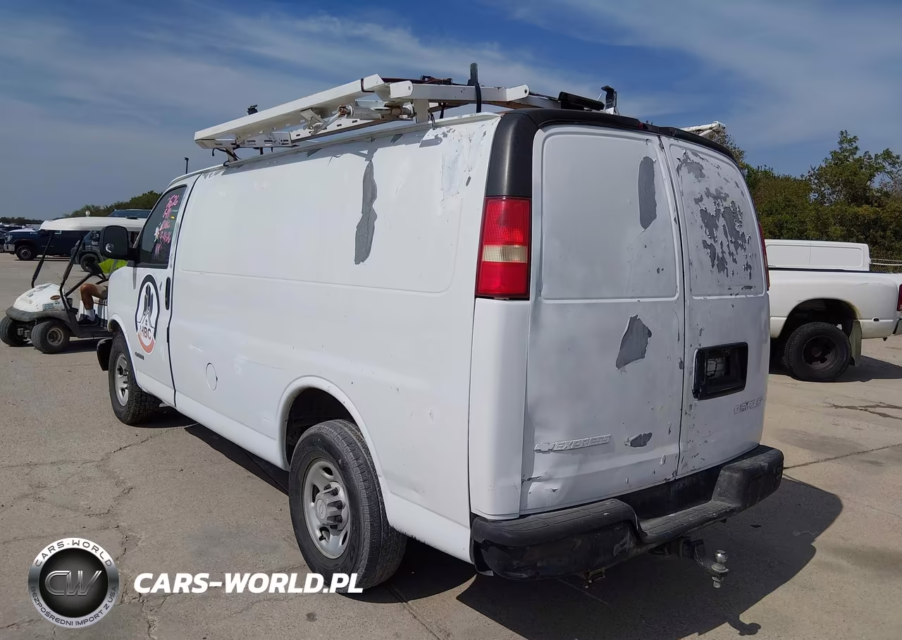 2005 Chevrolet Express VIN:1GCGG25V251265630 - 3