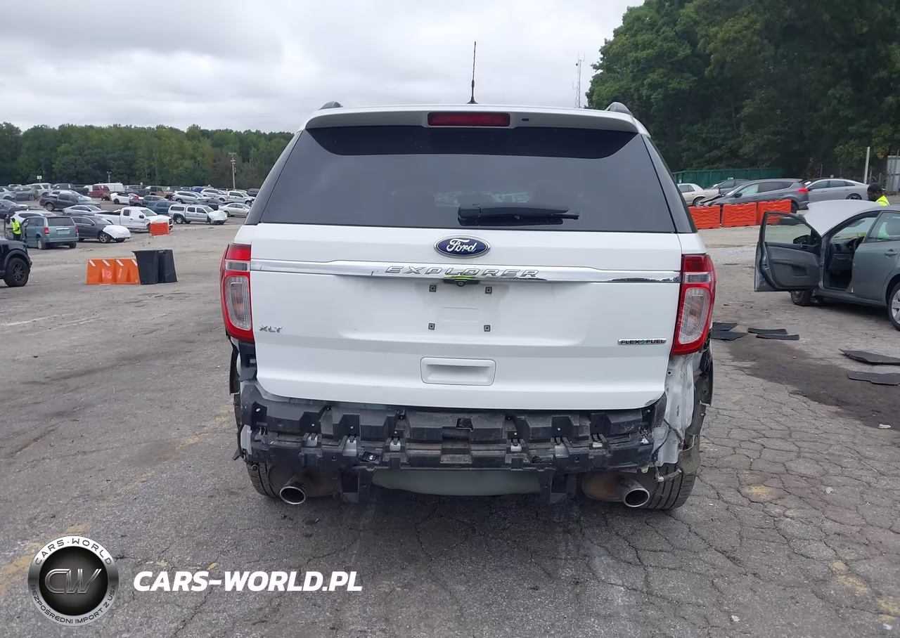 2015 Ford Explorer Xlt VIN:1FM5K7D82FGB49398 - 16