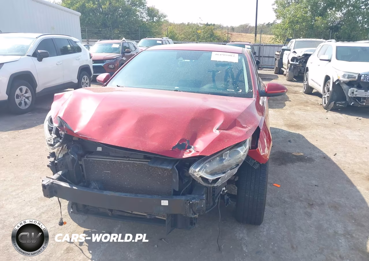 2019 Kia Forte Lxs VIN:3KPF24AD0KE027254 - 12