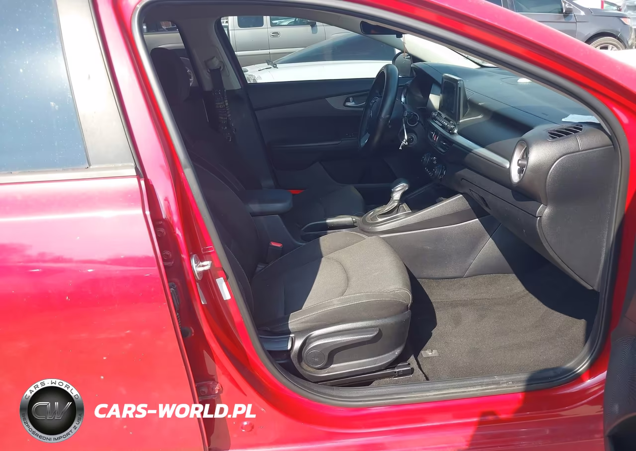 2019 Kia Forte Lxs VIN:3KPF24AD0KE027254 - 5
