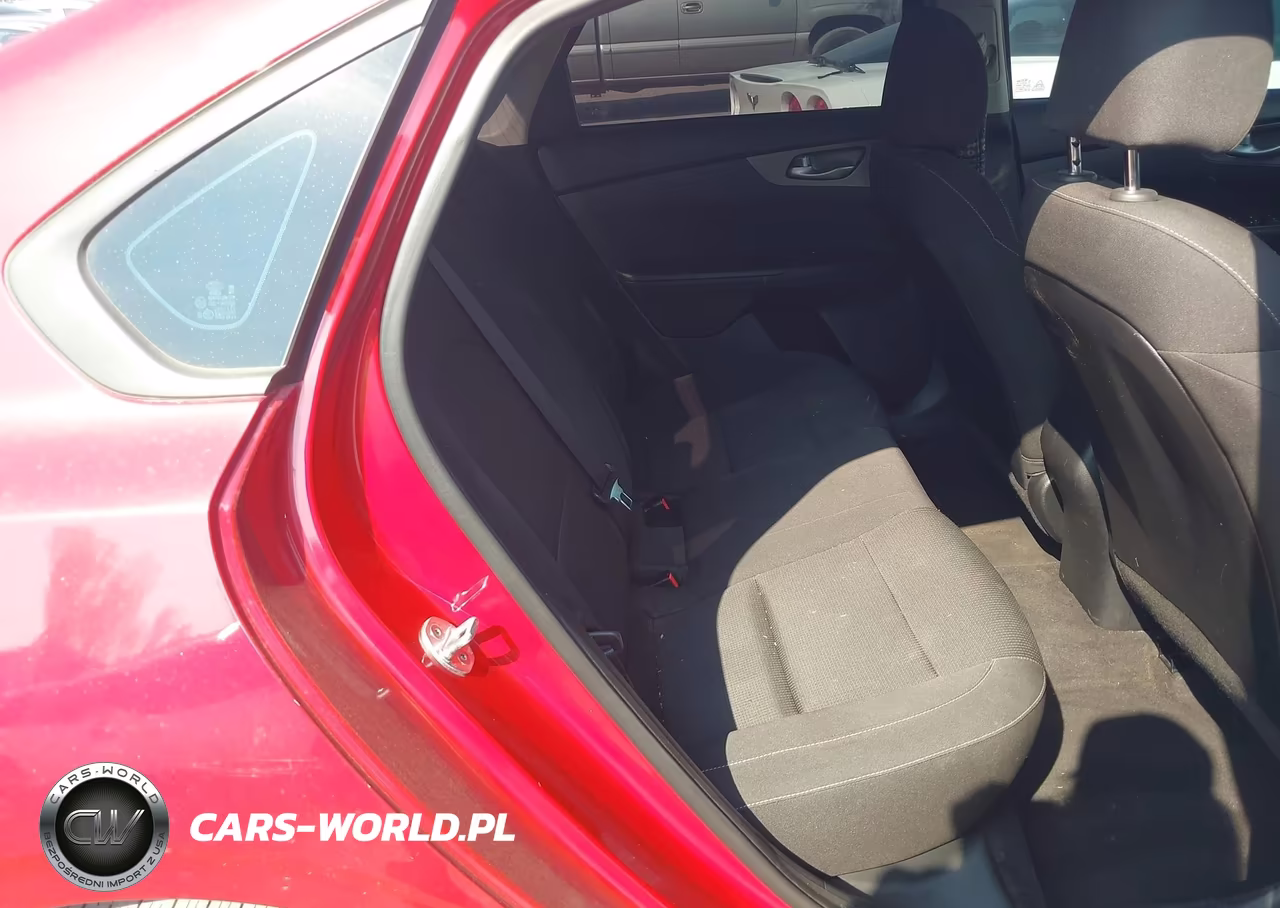 2019 Kia Forte Lxs VIN:3KPF24AD0KE027254 - 8