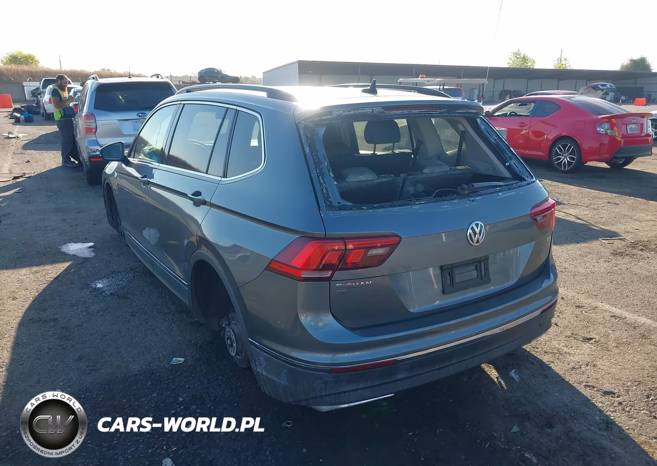 2018 Volkswagen Tiguan 2.0T Se-2.0T Sel VIN:3VV3B7AX1JM088004 - 3
