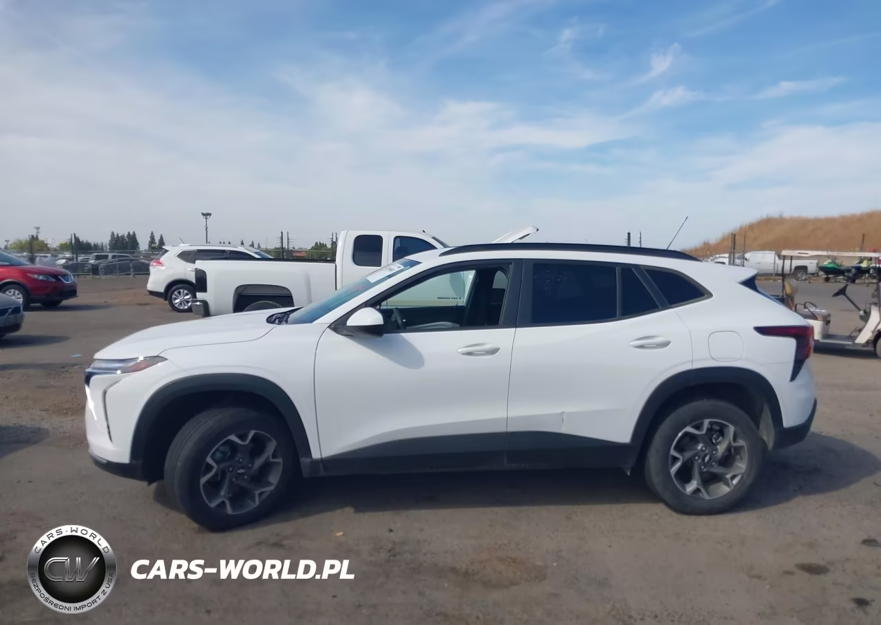 2025 Chevrolet Trax Fwd Lt VIN:KL77LHEP7SC256922 - 14