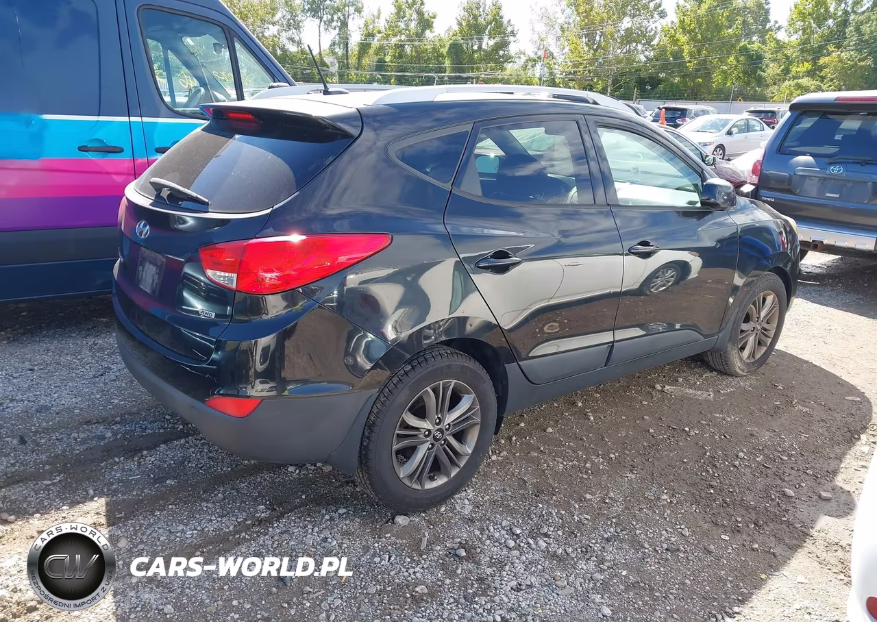 2015 Hyundai Tucson Se VIN:KM8JUCAG2FU044052 - 4