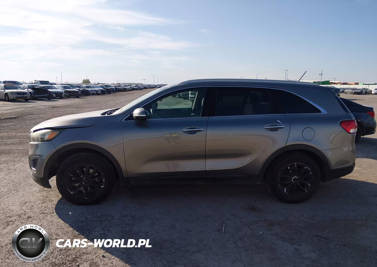 2017 Kia Sorento 3.3L Lx VIN:5XYPG4A50HG249710 - 15