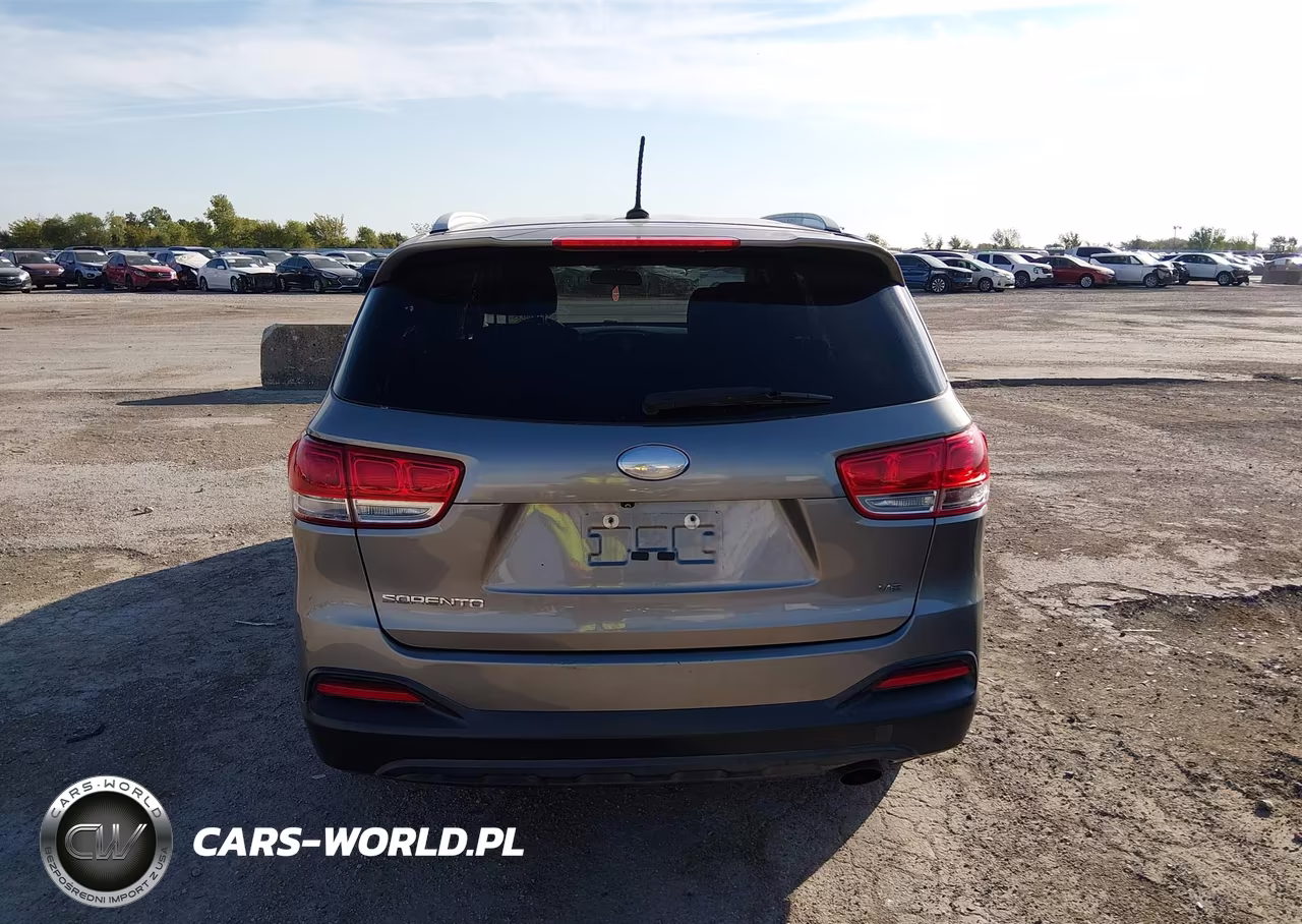 2017 Kia Sorento 3.3L Lx VIN:5XYPG4A50HG249710 - 17
