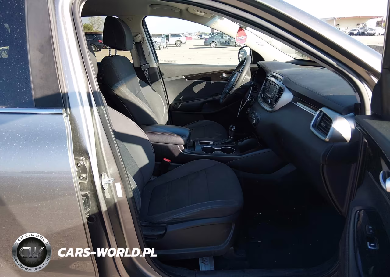 2017 Kia Sorento 3.3L Lx VIN:5XYPG4A50HG249710 - 5