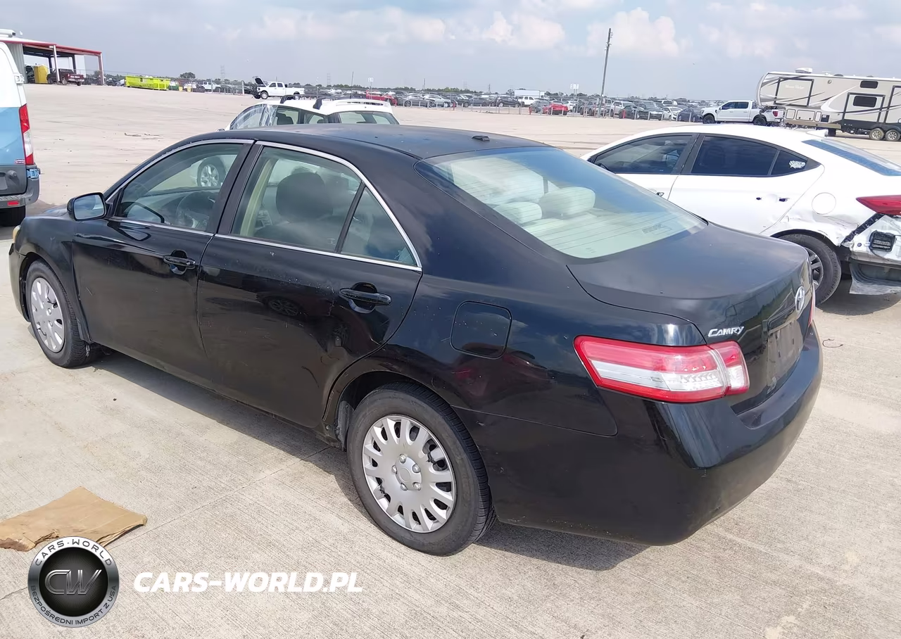 2011 Toyota Camry VIN:4T1BF3EKXBU666874 - 3