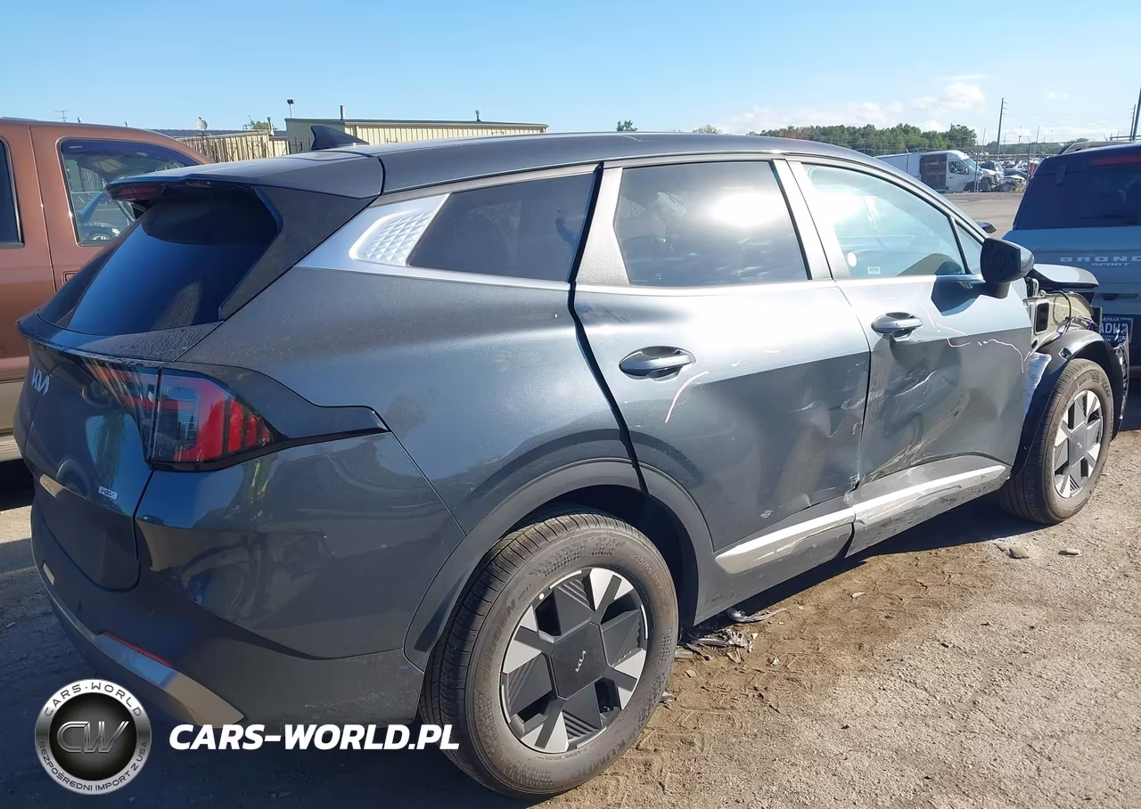 2027 Kia Sportage VIN:7YAPB3DG3VY001484 - 4