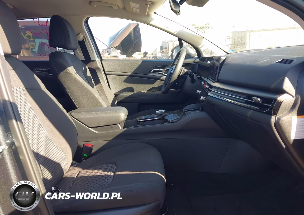 2027 Kia Sportage VIN:7YAPB3DG3VY001484 - 5