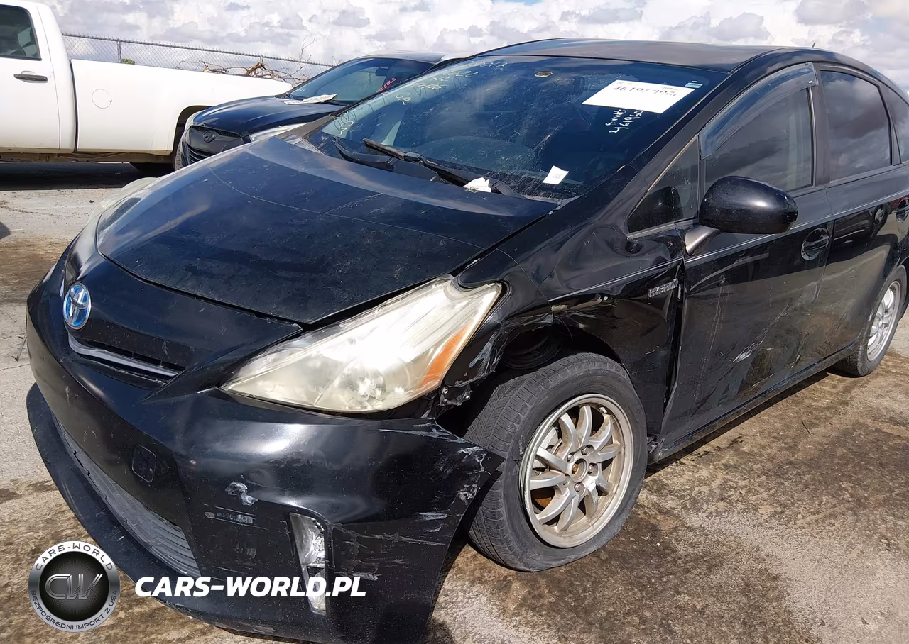 2013 Toyota Prius V Five-Three-Two VIN:JTDZN3EU3C3023488 - 6