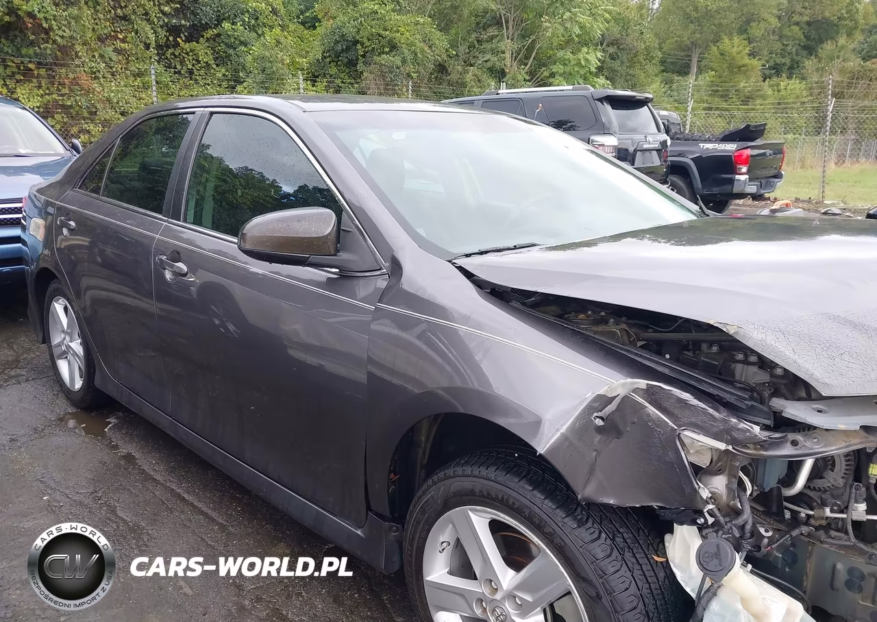 2014 Toyota Camry Se VIN:4T1BF1FK0EU321831 - 13