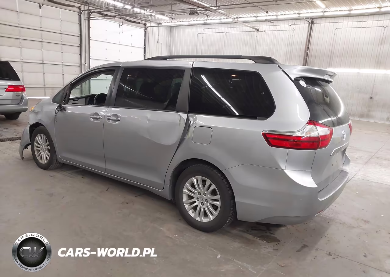 2015 Toyota Sienna Xle 8 Passenger VIN:5TDYK3DC1FS560232 - 3