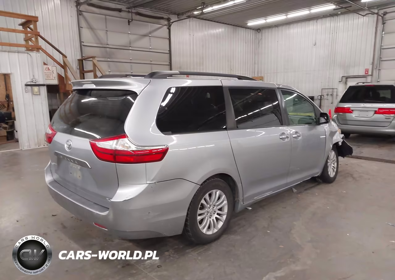 2015 Toyota Sienna Xle 8 Passenger VIN:5TDYK3DC1FS560232 - 4