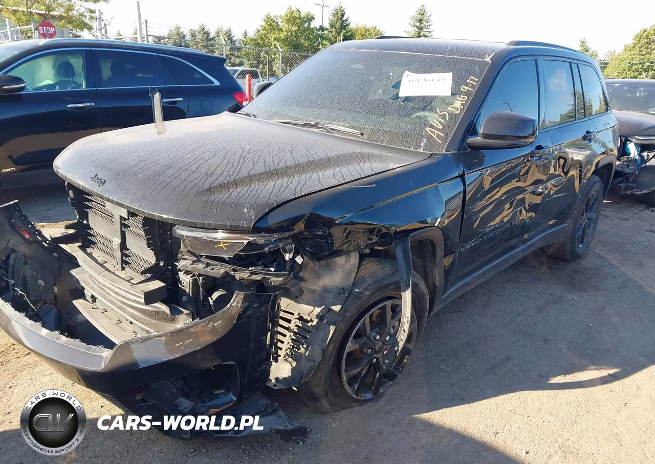 2025 Jeep Grand Cherokee Altitude 4X4 VIN:1C4RJHAG9S8703289 - 2