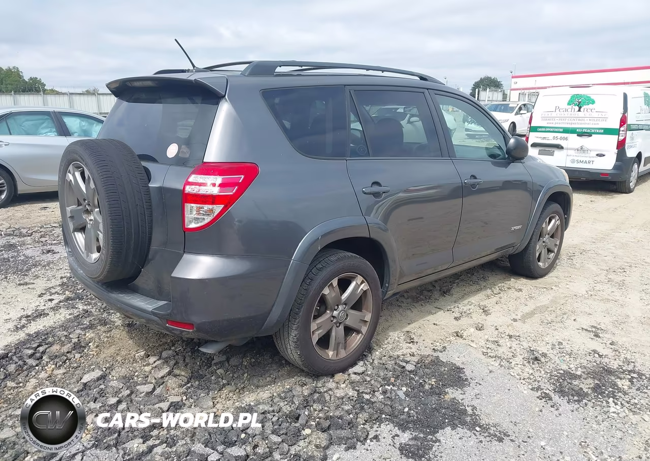 2011 Toyota Rav4 Sport VIN:2T3WF4DV8BW065120 - 4