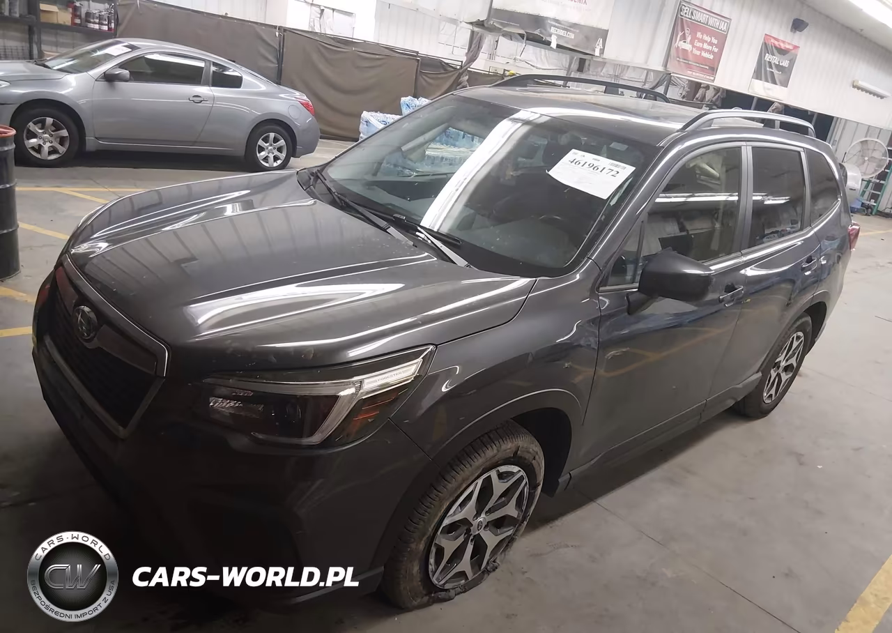 2021 Subaru Forester Premium VIN:JF2SKAJC4MH477976 - 2