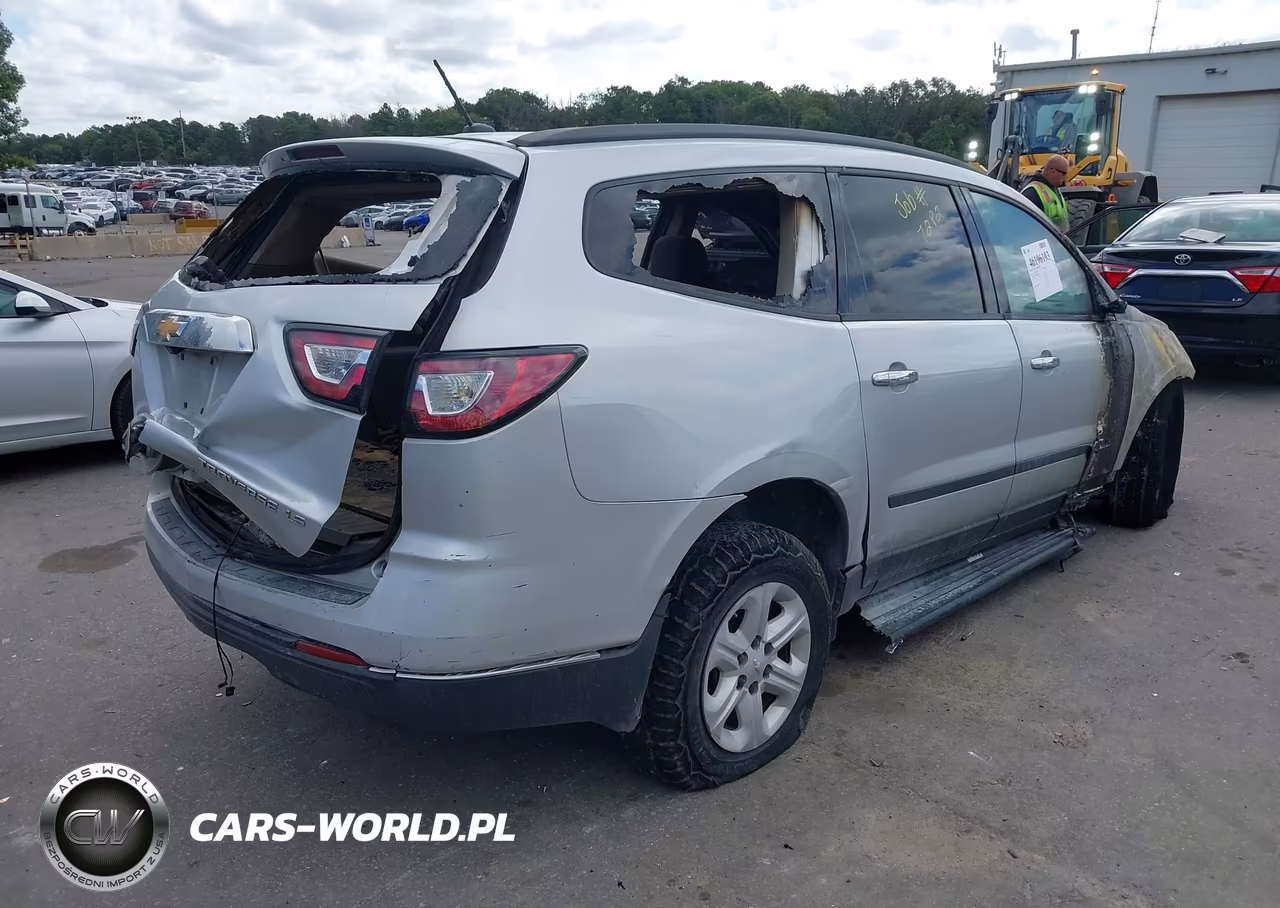 2014 Chevrolet Traverse Ls VIN:1GNKVFKD9EJ160870 - 4