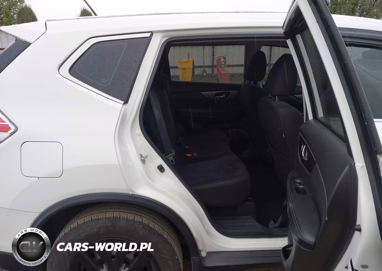 2015 Nissan Rogue S VIN:KNMAT2MVXFP570097 - 8