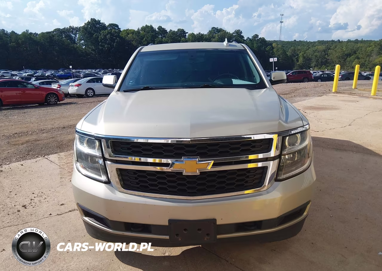 2017 Chevrolet Tahoe Ls VIN:1GNSKAECXHR310957 - 12