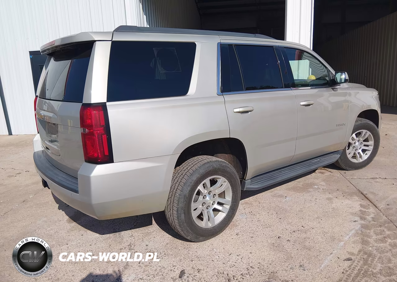 2017 Chevrolet Tahoe Ls VIN:1GNSKAECXHR310957 - 4