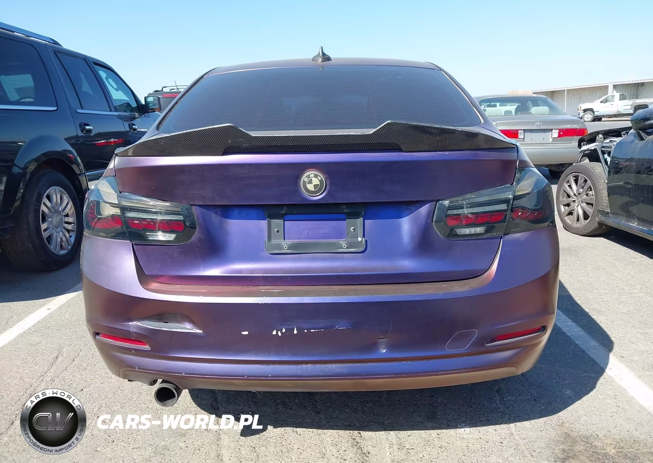 2017 BMW 320I VIN:WBA8E1G53HNU14199 - 16