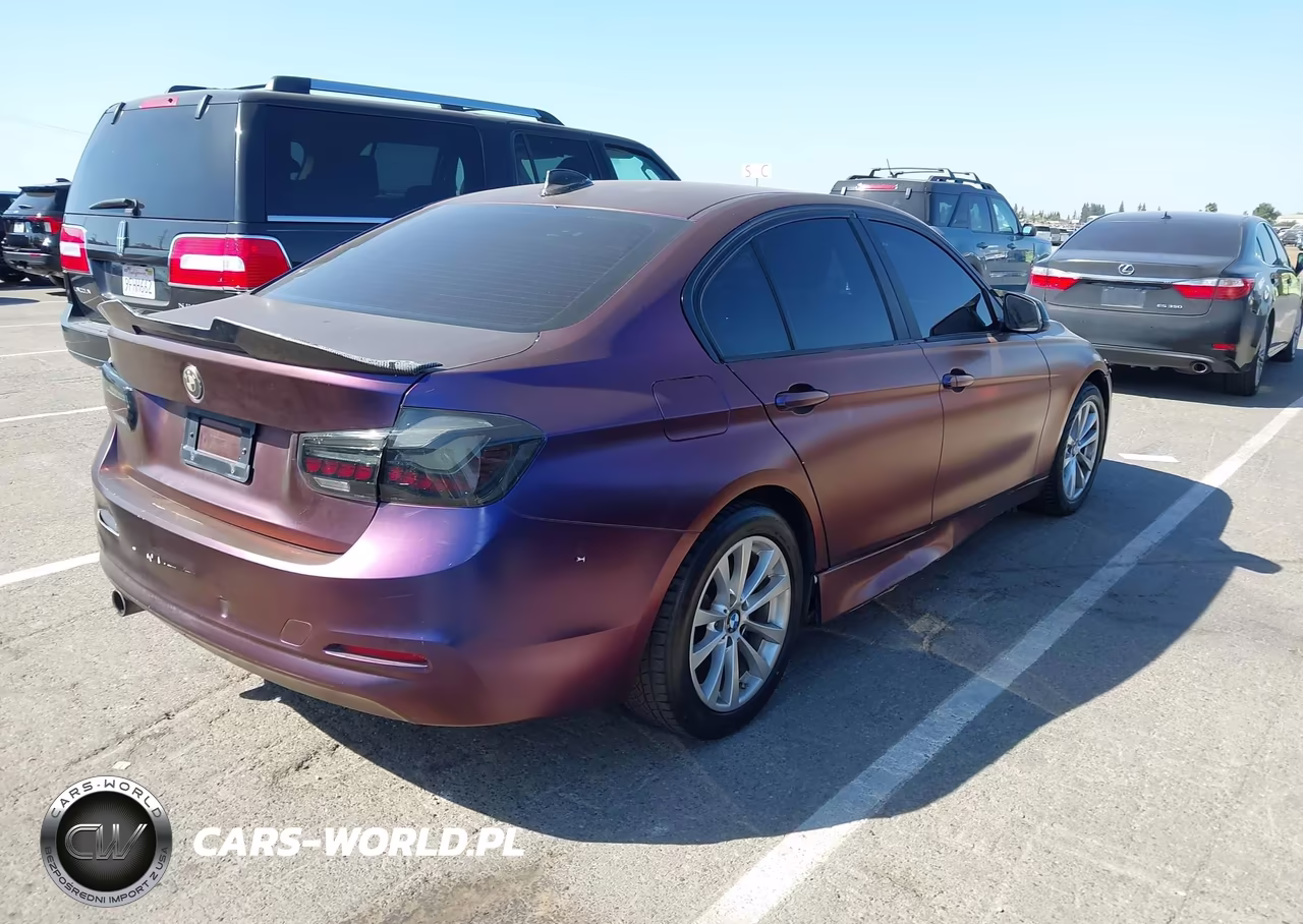 2017 BMW 320I VIN:WBA8E1G53HNU14199 - 4