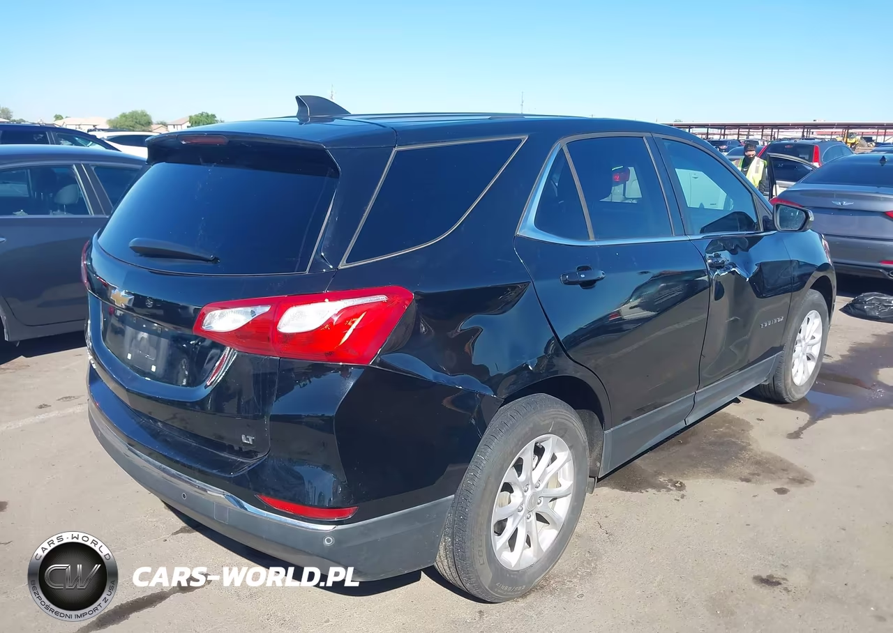 2019 Chevrolet Equinox Lt VIN:3GNAXKEV2KL120136 - 4