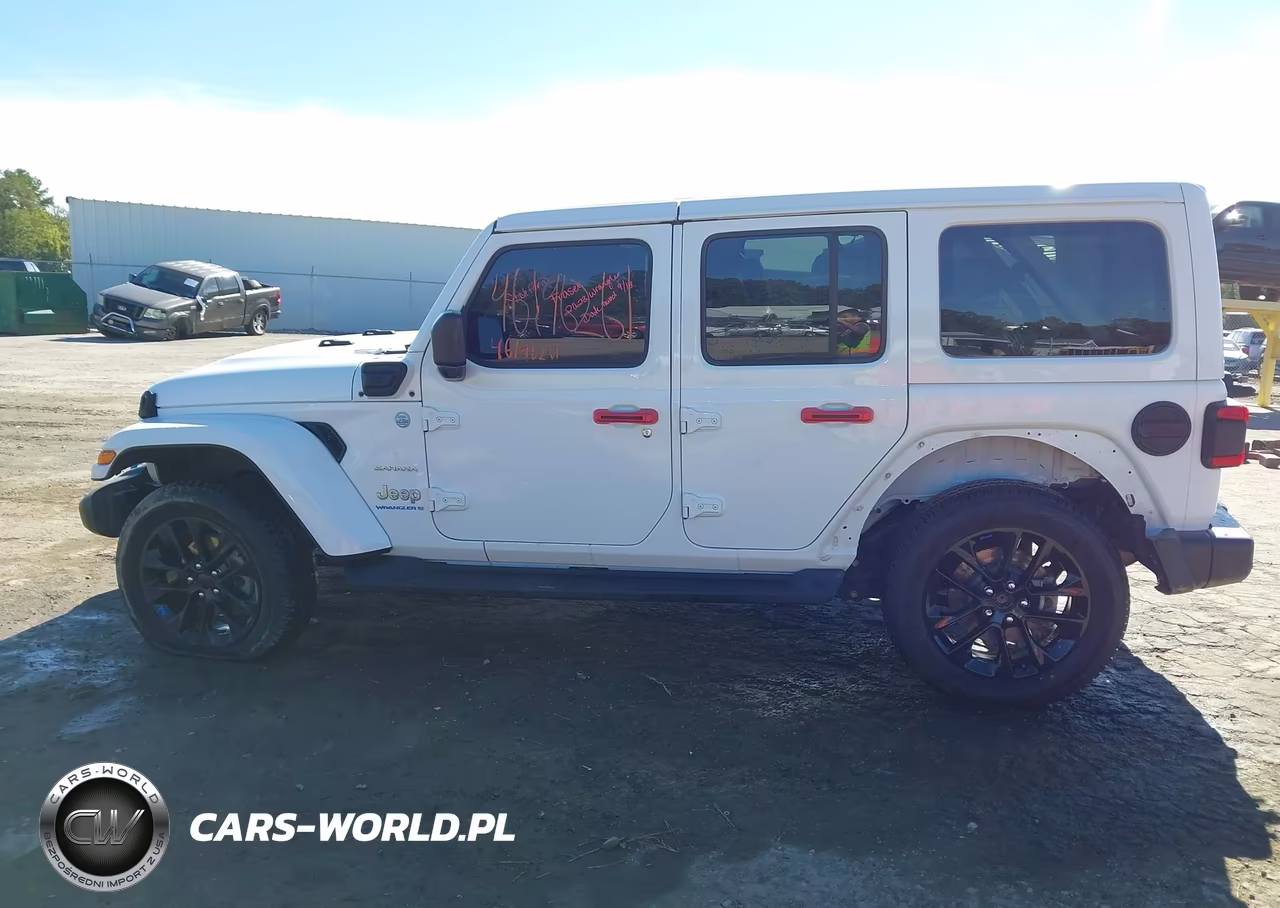 2023 Jeep Wrangler 4Xe Sahara 4X4 VIN:1C4JJXP69PW525067 - 15