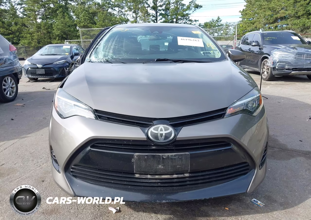 2018 Toyota Corolla Le VIN:2T1BURHE1JC995378 - 12