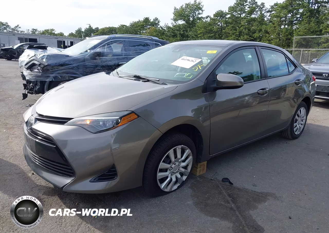 2018 Toyota Corolla Le VIN:2T1BURHE1JC995378 - 2