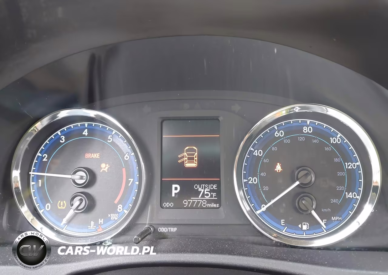 2018 Toyota Corolla Le VIN:2T1BURHE1JC995378 - 7