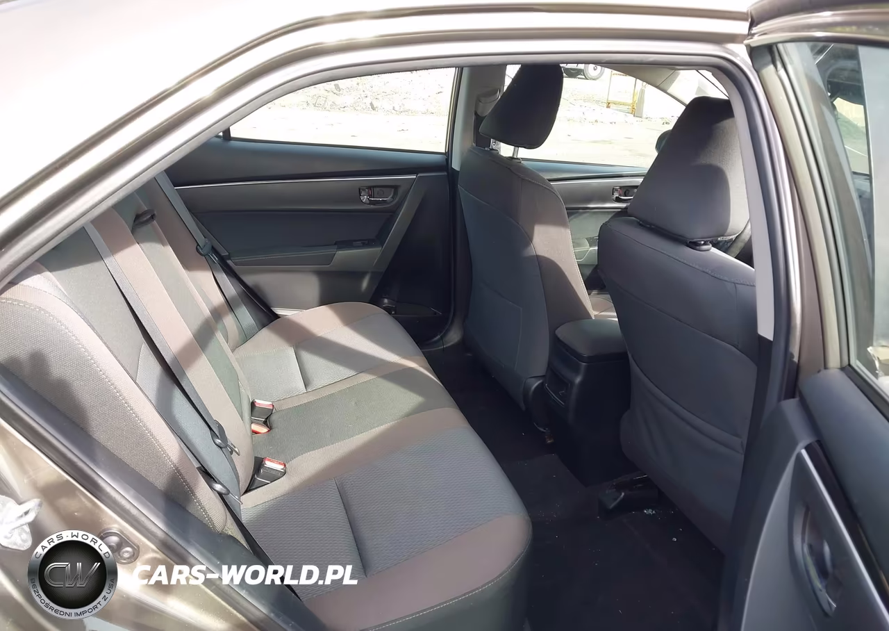 2018 Toyota Corolla Le VIN:2T1BURHE1JC995378 - 8