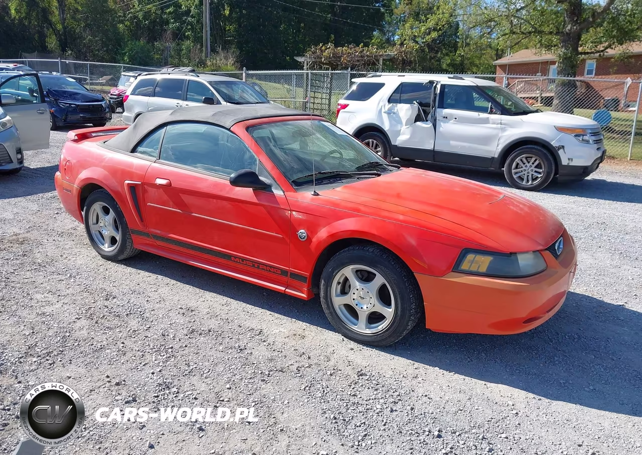 2004 Ford Mustang