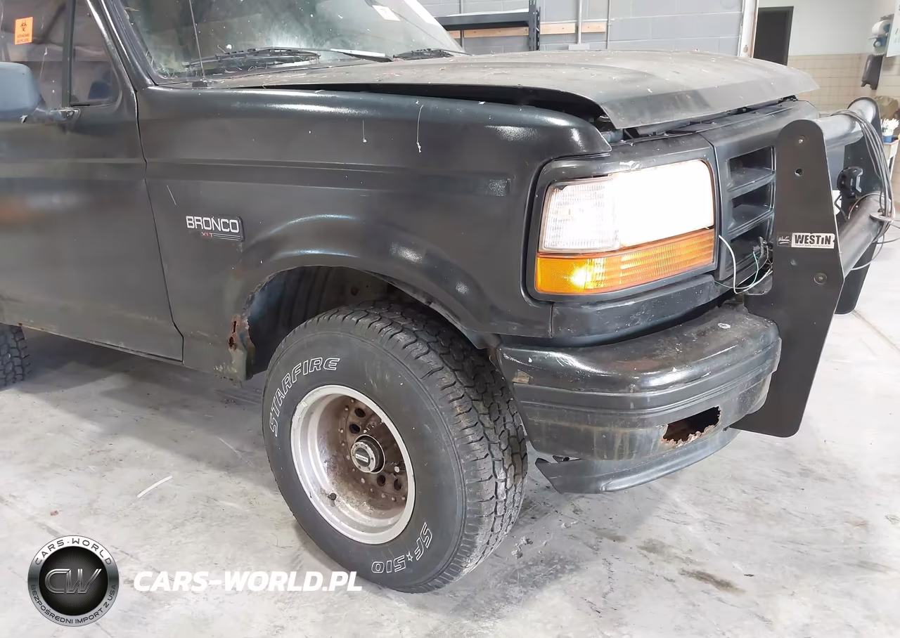 1995 Ford Bronco U100 VIN:1FMEU15H9SLB82941 - 14