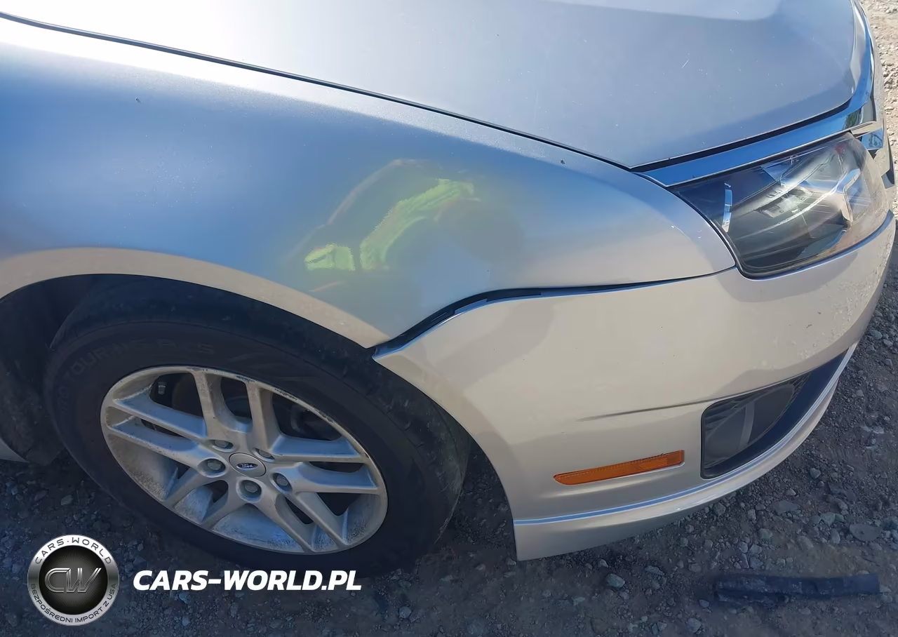 2012 Ford Fusion S VIN:3FAHP0GA0CR149905 - 6