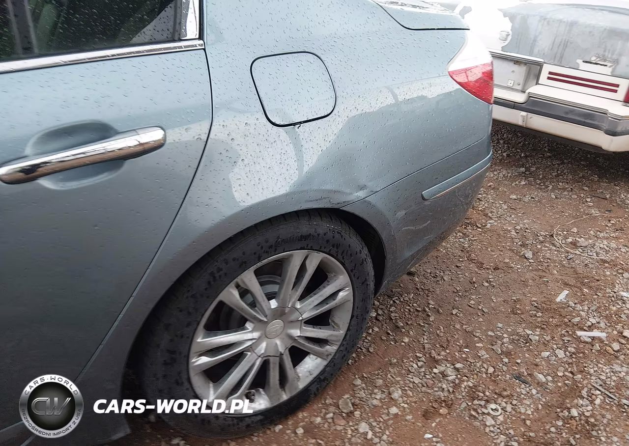 2011 Hyundai Genesis 3.8 VIN:KMHGC4DE0BU127681 - 12