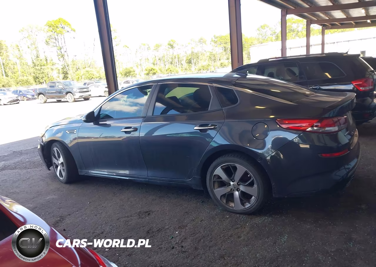 2019 Kia Optima S VIN:5XXGT4L37KG309758 - 14