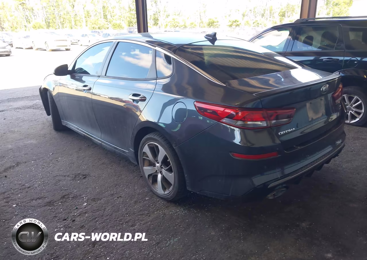 2019 Kia Optima S VIN:5XXGT4L37KG309758 - 3