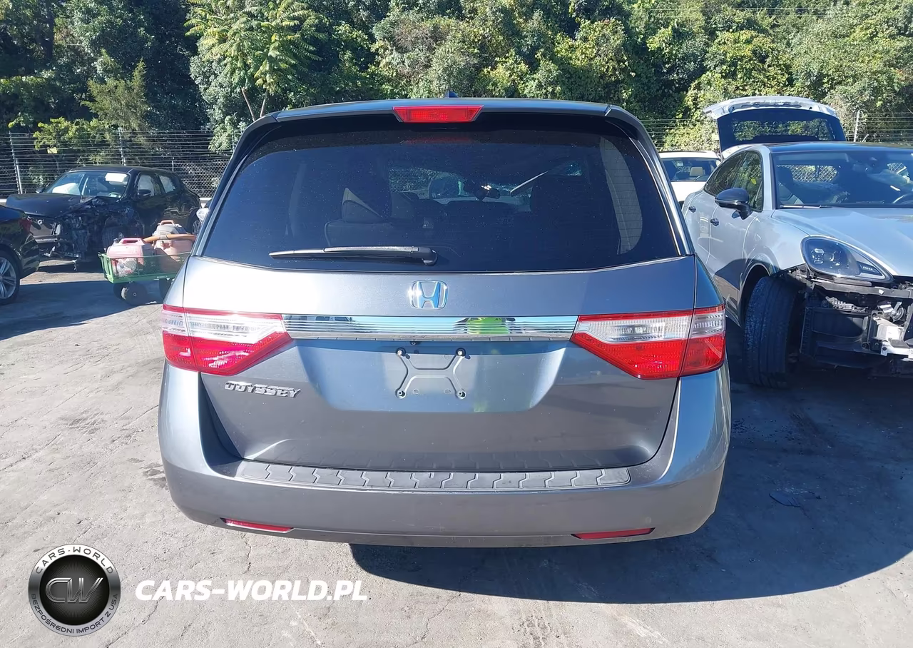 2011 Honda Odyssey Ex-L VIN:5FNRL5H60BB029880 - 16