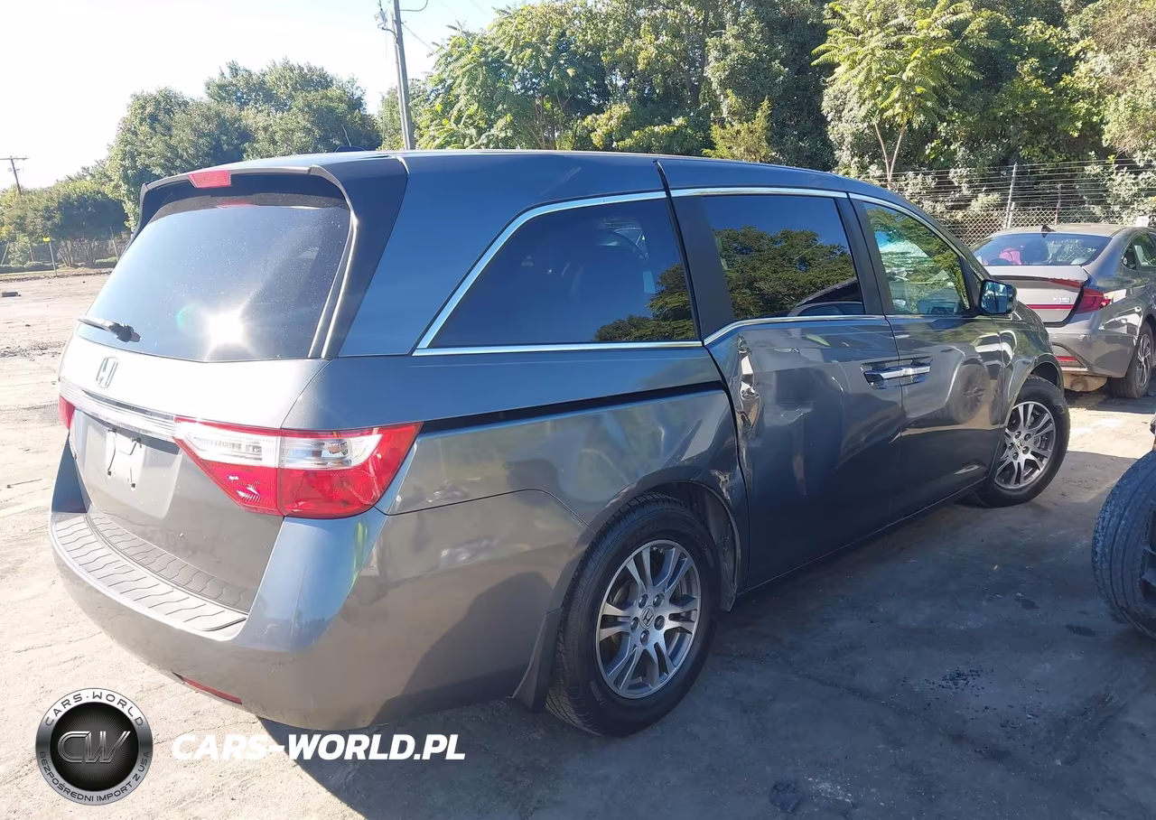 2011 Honda Odyssey Ex-L VIN:5FNRL5H60BB029880 - 18